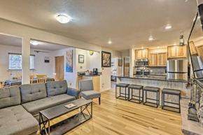 Condo with Pool Access and 3 Hot Tubs By WP Ski Slopes
